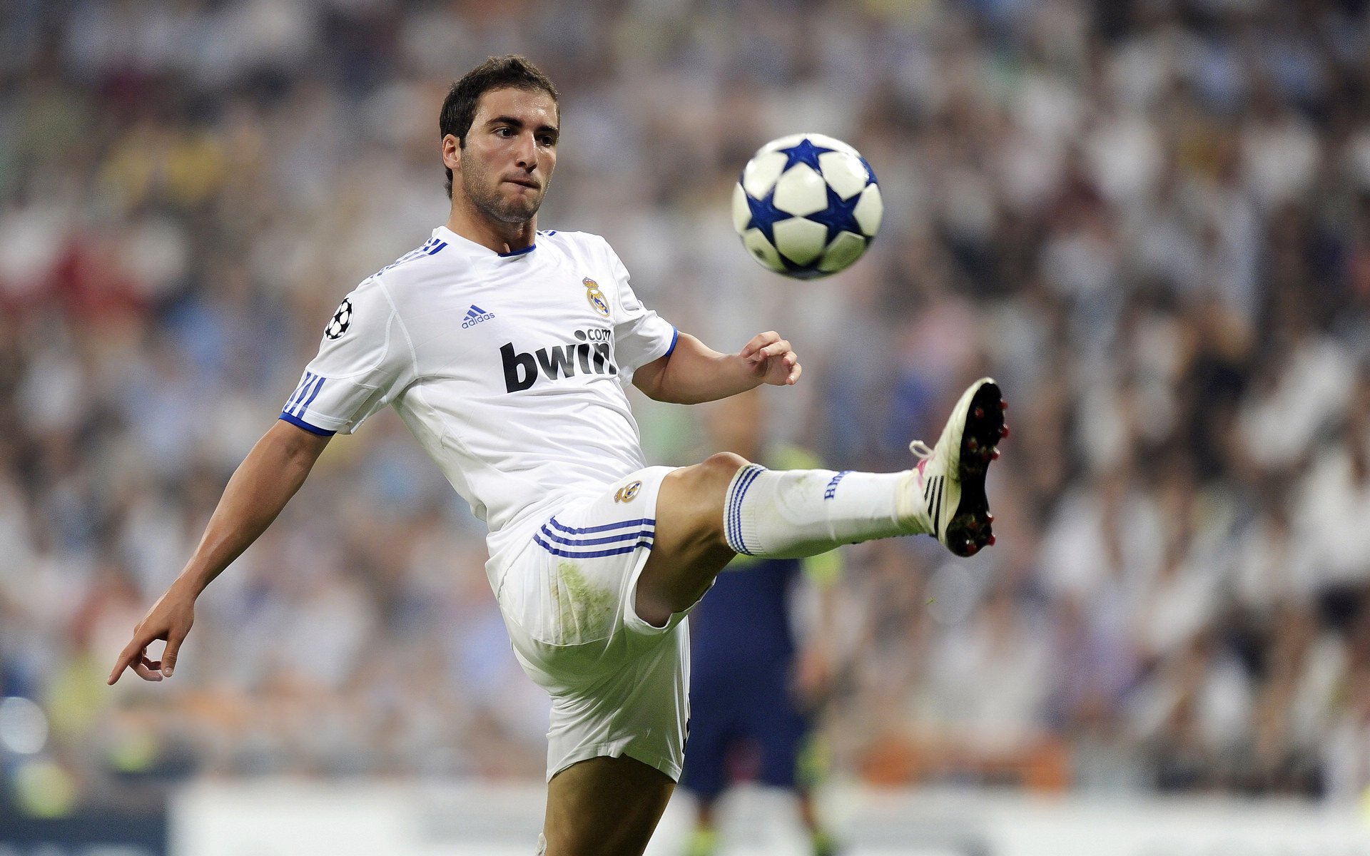 体育新闻中心深化体育视频内容版权追踪技术，体育短视频成为平台和用户的新宠